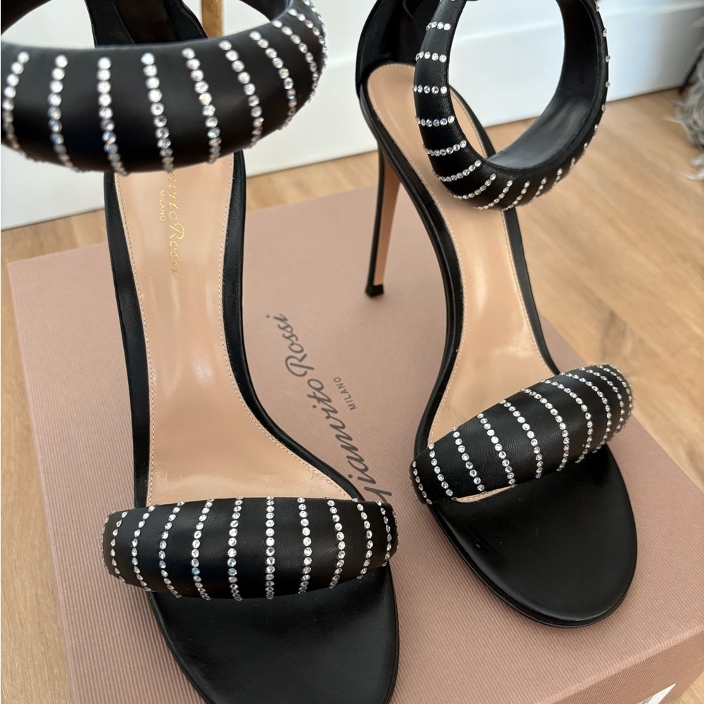 Gianvito Rossi Black Heels Bijoux Crystal 105mm sandals